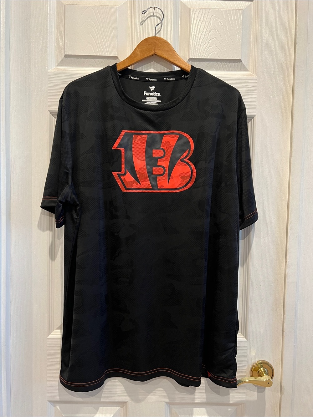 NWOT Fanatics Cincinnati Bengals Camo Tee - XXL